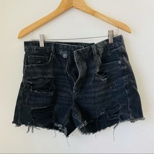 American Eagle NWT cut off mom’s denim shorts super high rise 27/4